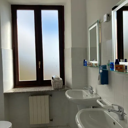 Lunardini ゲストハウス 3*